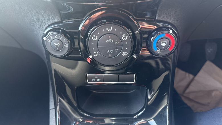 Ford Fiesta 1.0 EcoBoost Zetec 5dr Petrol Hatchback